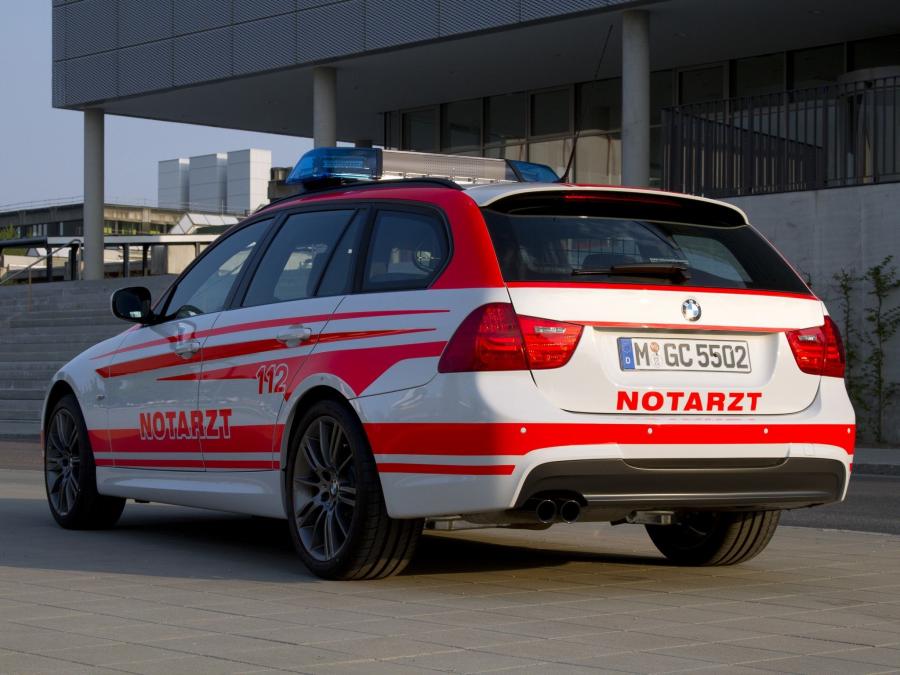  BMW 3-Series Touring Notarzt 2011 года  (фото 2 из 2)
